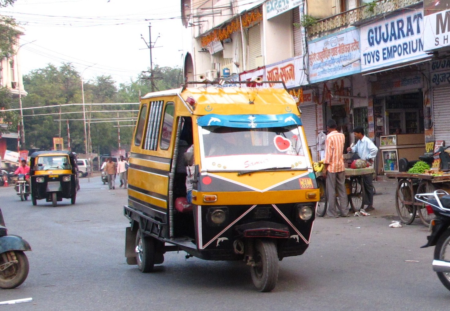 slideshow image